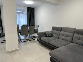 Vila Athos 2